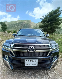 تۆیۆتا لاند کروزەر